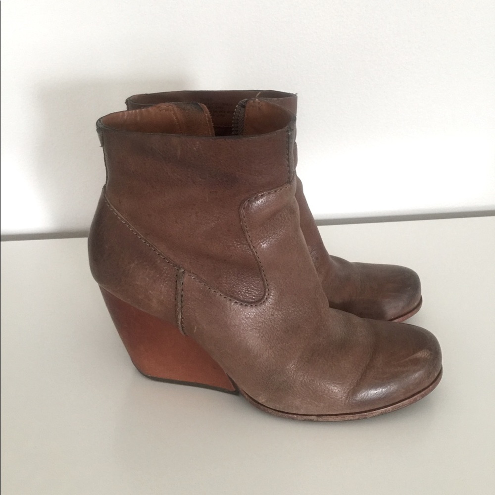 Kork Ease Chandra Bootie